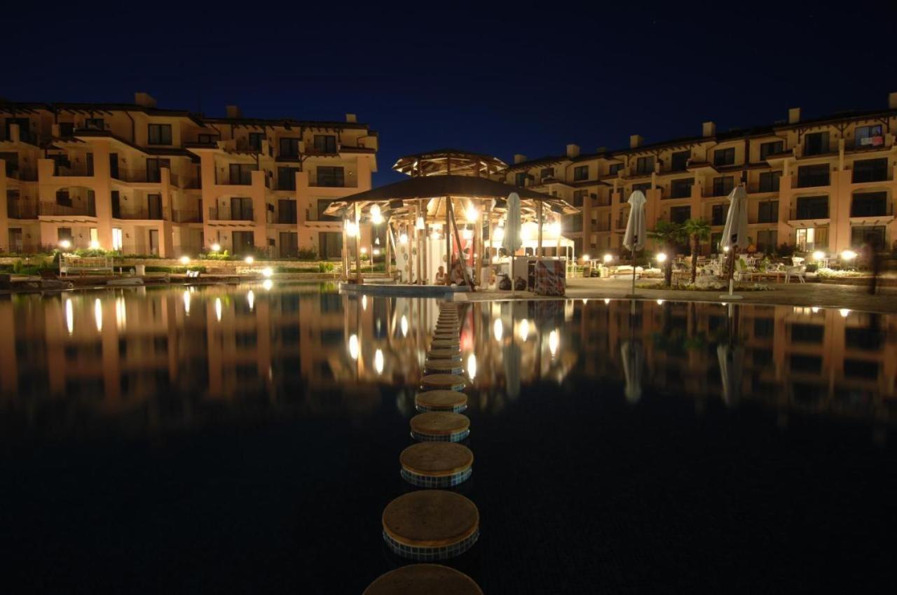 Sea View & Infinity Pool Apartments In Kaliakria Resort Baltsjik Eksteriør bilde