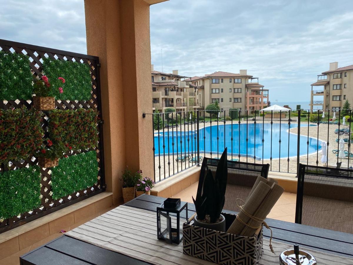 Sea View & Infinity Pool Apartments In Kaliakria Resort Baltsjik Eksteriør bilde