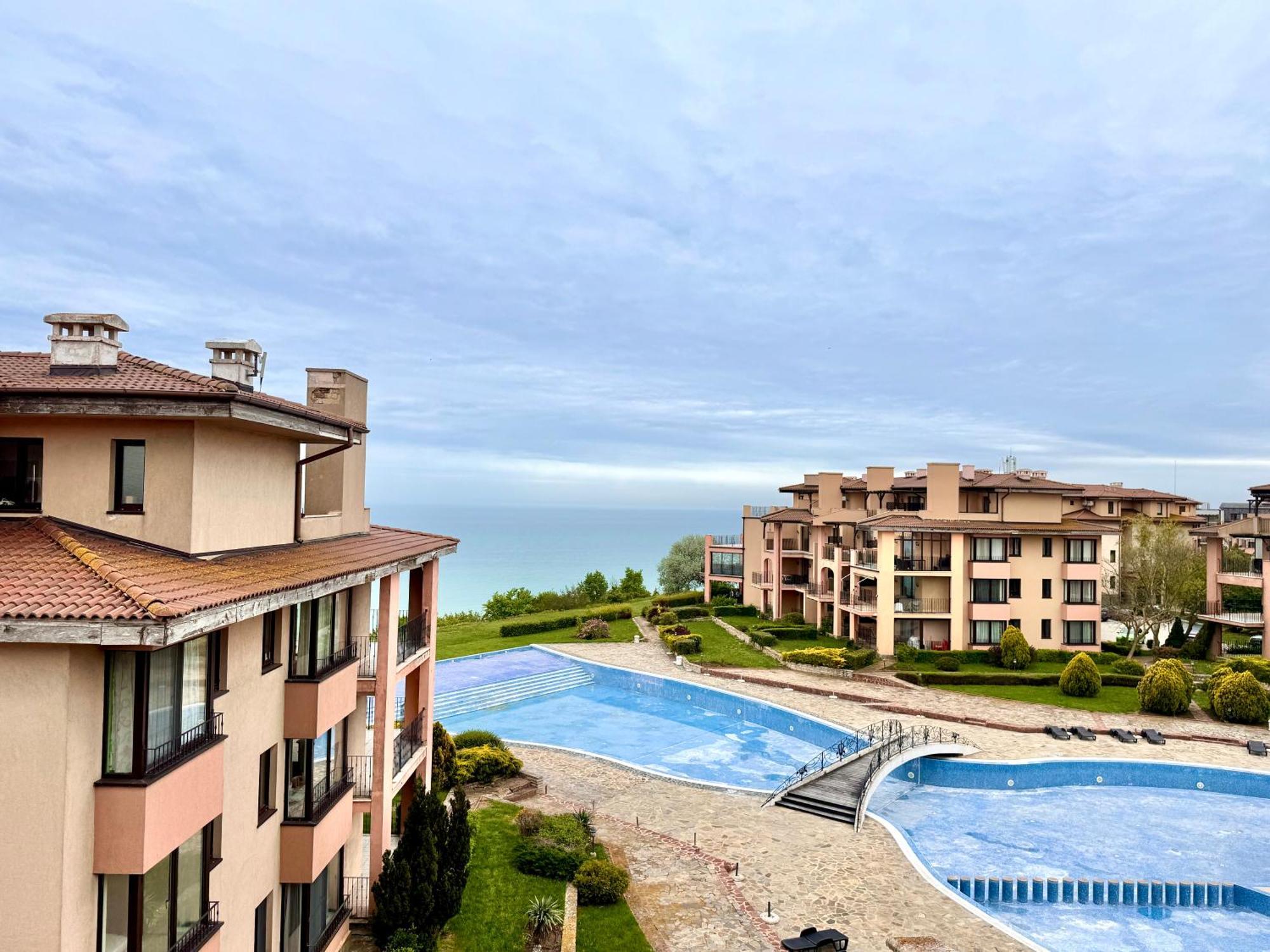 Sea View & Infinity Pool Apartments In Kaliakria Resort Baltsjik Eksteriør bilde